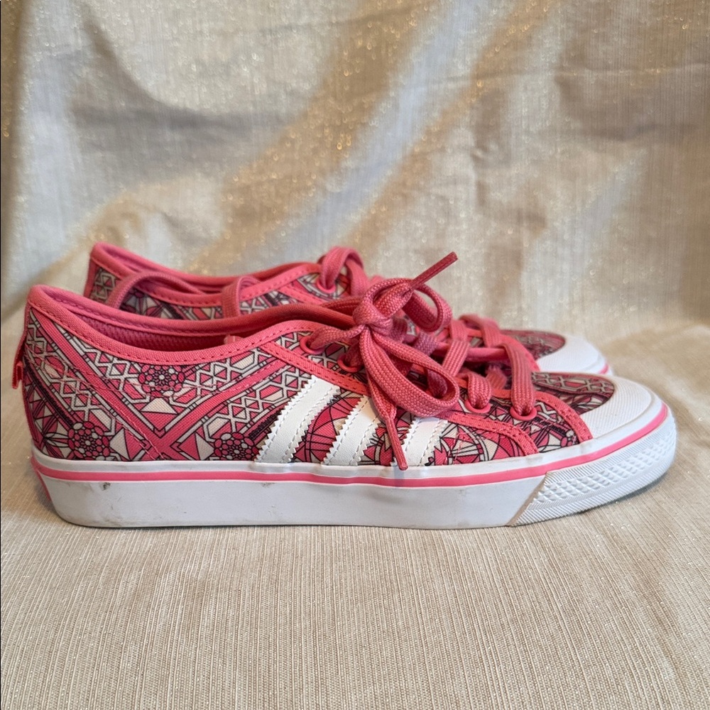 Adidas Nizza Pink Patterned Women's or Kids Sneakers 5.5